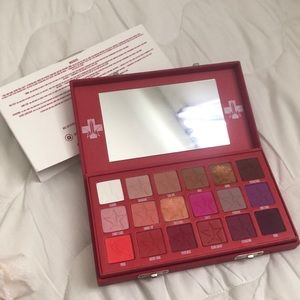 Jeffree Star Blood Sugar Eyeshadow Palette